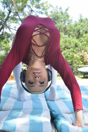Short haired ebony Aaliyah Hadid needs an orgasm to really round out her workout
