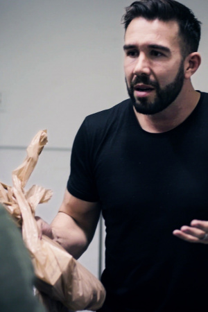 Homeless teen Lisey Sweet stalks family man who showed her kindness