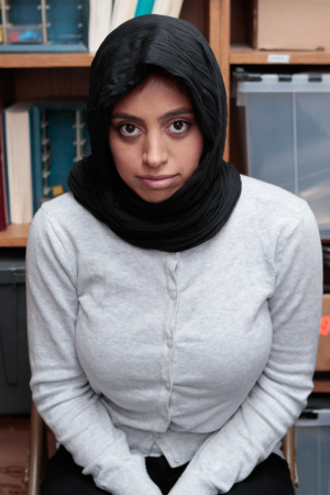 Muslim shoplifter Ella Knox was spared and left with a stern hard hitting warning