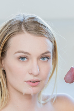 Stunning blonde Natalia Starr has anal sex with her ex