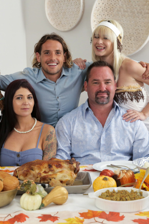 Thanksgiving turns into taboo family orgy