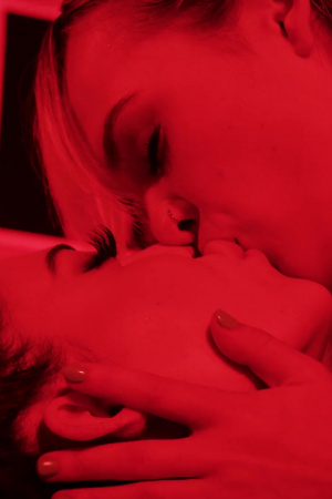 Photographer Lilly Bell and beauty Sabina Rouge lick each other's pussies