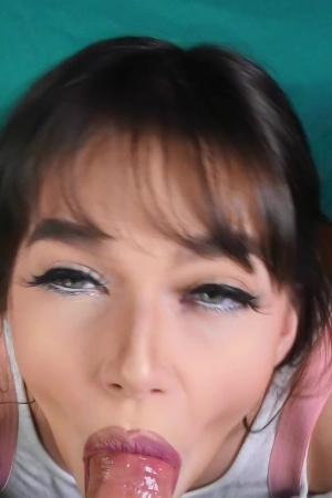 POV blowjob from teen Jessica Starling and sex with bf