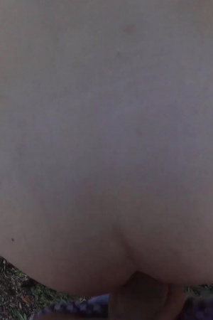 Spanish chicks Maria Wars and Valeria Valois love outdoor sex