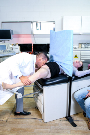 Luscious Riley Nixon with big tits gets fucked by doctor