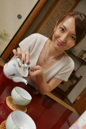 Amateur POV blowjob from Japanese Hitomi Hayama