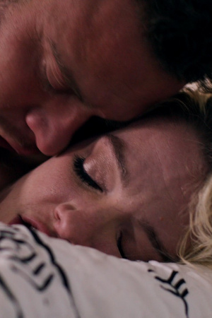 Sex with curvy babe Kenna James and creampie