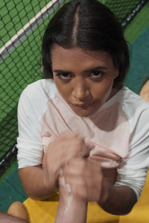 Alice Thunder with fake tits fucks her coach on the court POV