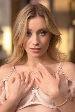 Charming Lily Blossom gets fucked in the ass by her lover