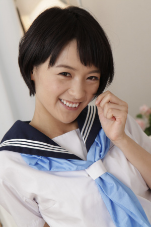 Sweet petite Japanese Mari Haneda shows off her body