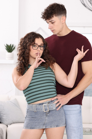 Gentle sex with sweet petite Leana Lovings