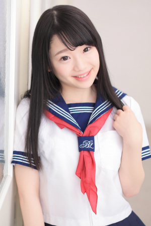 Japanese babe Yuuna Himekawa