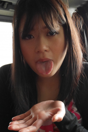 Blowjob in the car from Japanese Runa Mizuki and cum in her mouth