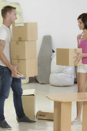 Stepmother Shalina Levine decided to visit a couple Rubby Belle and her lover and give them a lesson in quality sex