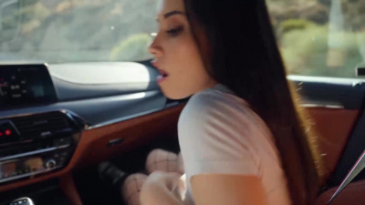 Fun and free Aria Lee is a great passenger for road trips