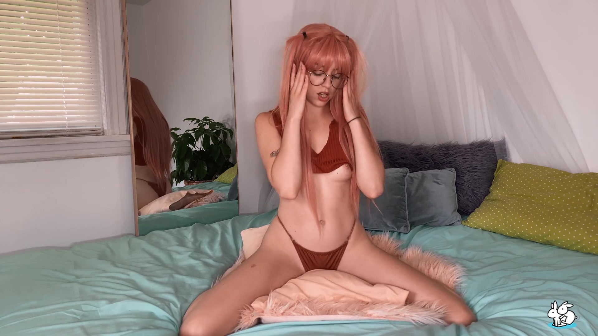 Redhead teen Bambi has sex toy fun on cam (Bambi in True Amateurs)